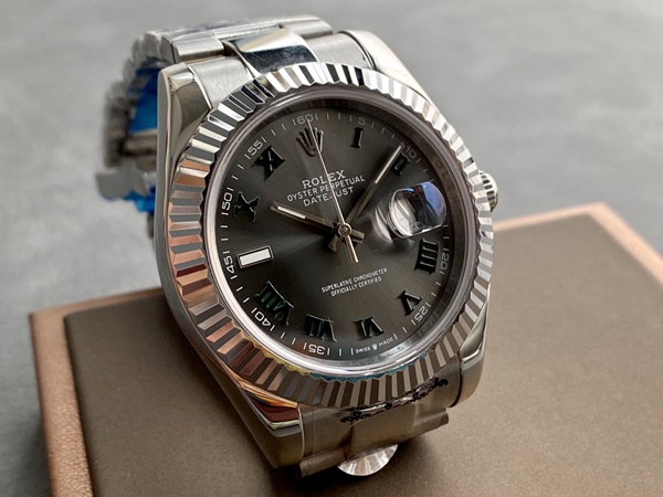 激安ロレックス正面デザイン